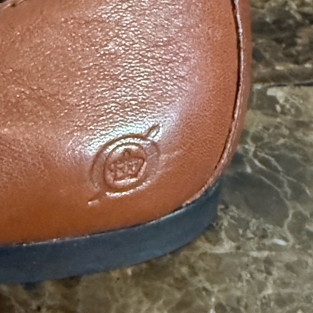 Born. Carrine Bow Detail Leather Slip On Loafers. Tan. Size 7. - Picture 10 of 15